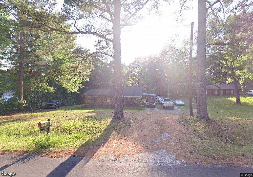 111 Bullock Rd, Laurel, MS 39443 - photo 1
