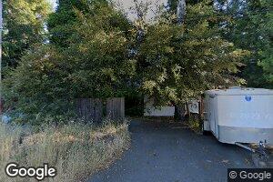 201 Madrone Ave, Redway, CA 95560