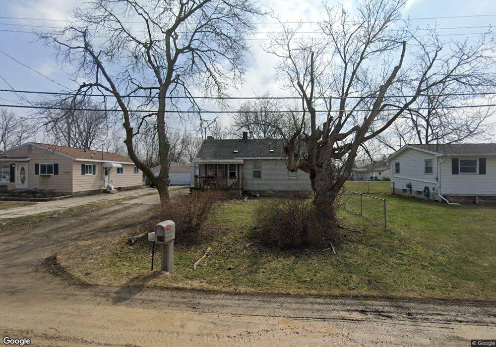 5241 Dania St, Flint, MI 48532 - photo 1