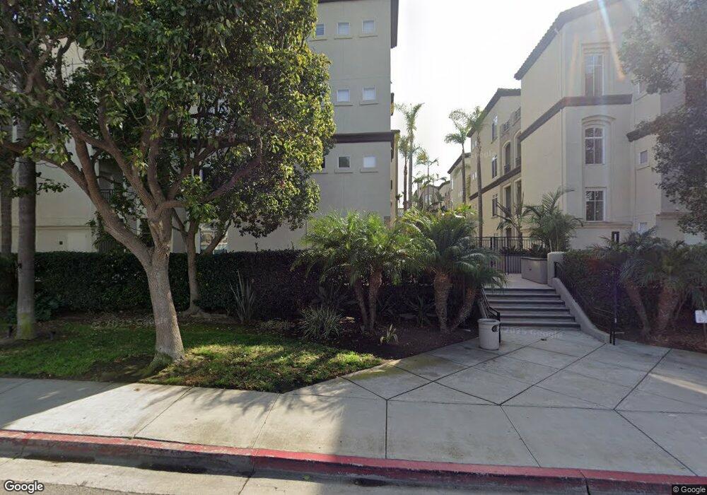 4175 Executive Dr unit 4, La Jolla, CA 92037 - photo 1