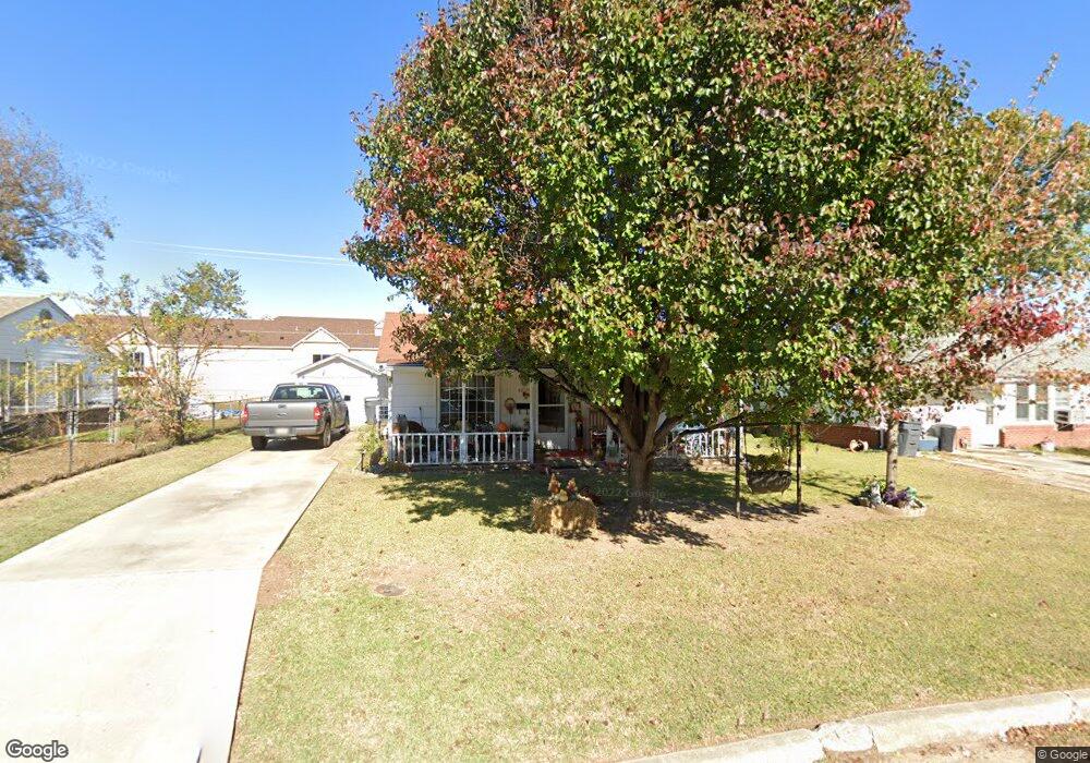 441 Locust St, Ardmore, OK 73401 - photo 1