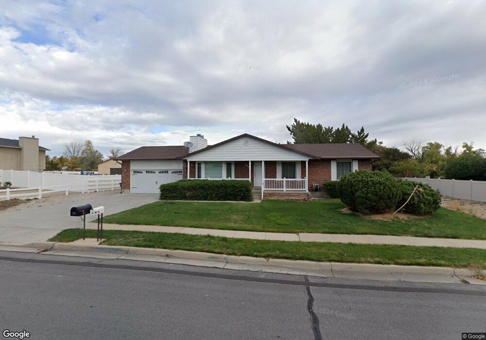 2570 W 9435 S, South Jordan, UT 84095 - photo 1
