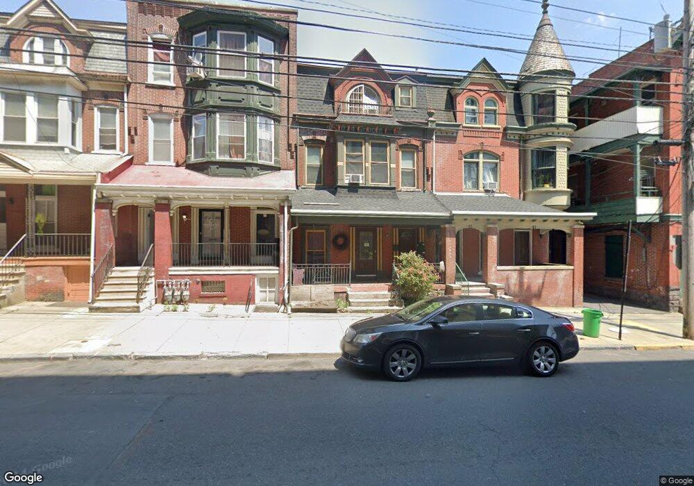 817 W Linden St unit 1, Allentown, PA 18101 - photo 1