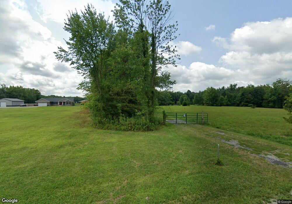 905 E 800 S, Columbus, IN 47201 - photo 1