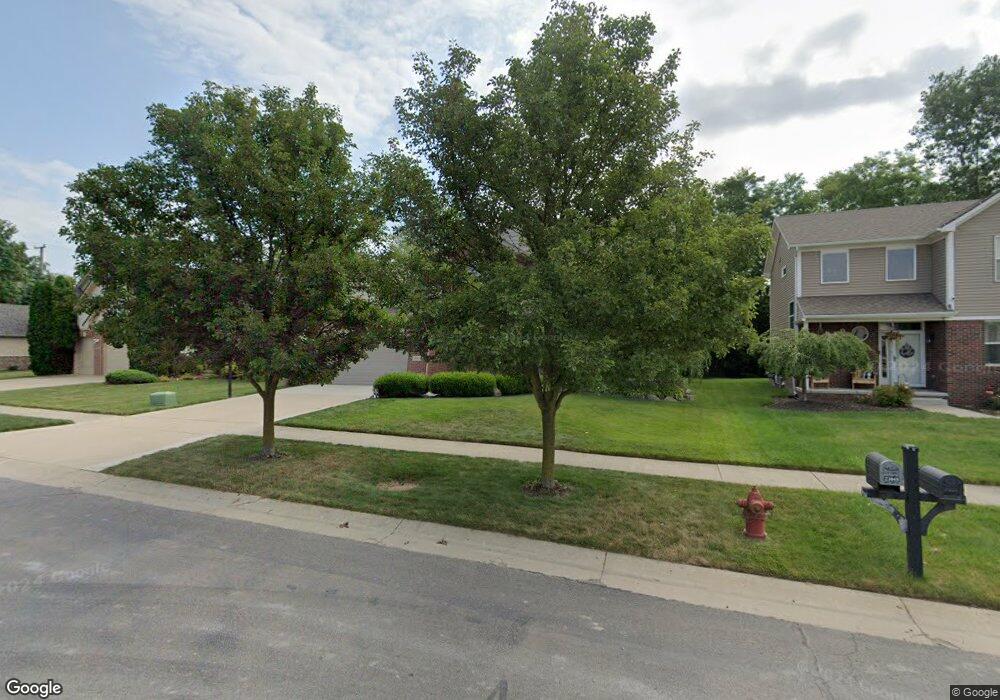 23049 Waterview Dr unit 69, New Boston, MI 48164 - photo 1