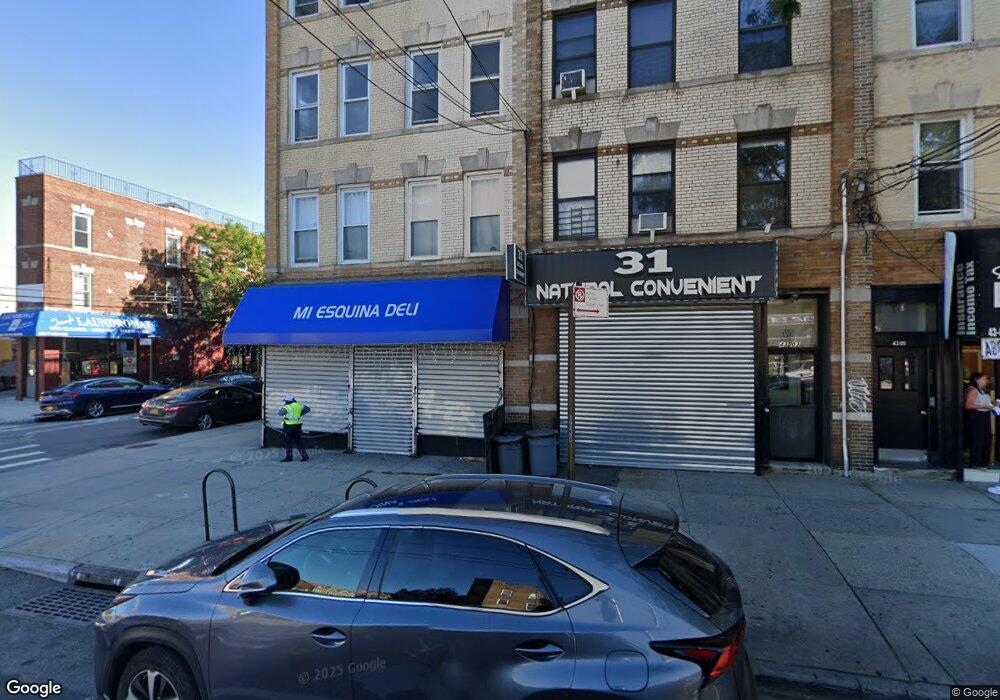 43-01 31st Ave unit 3B, Astoria, NY 11103 - photo 1