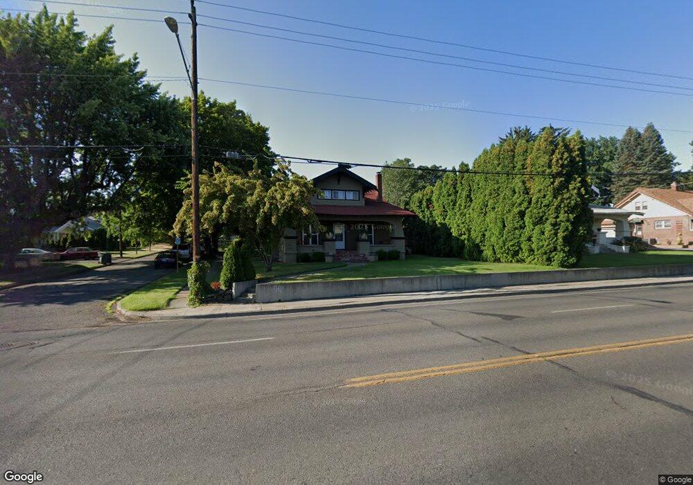 2502 Summitview Ave, Yakima, WA 98902 - photo 1