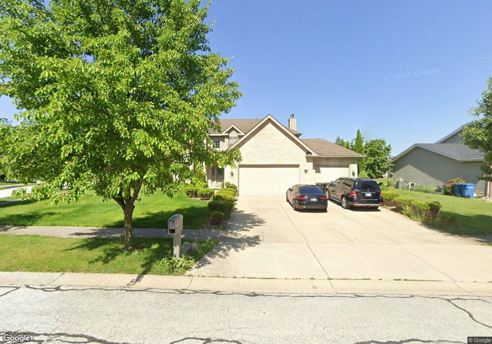 1630 Schaller Ln, Dyer, IN 46311 - photo 1