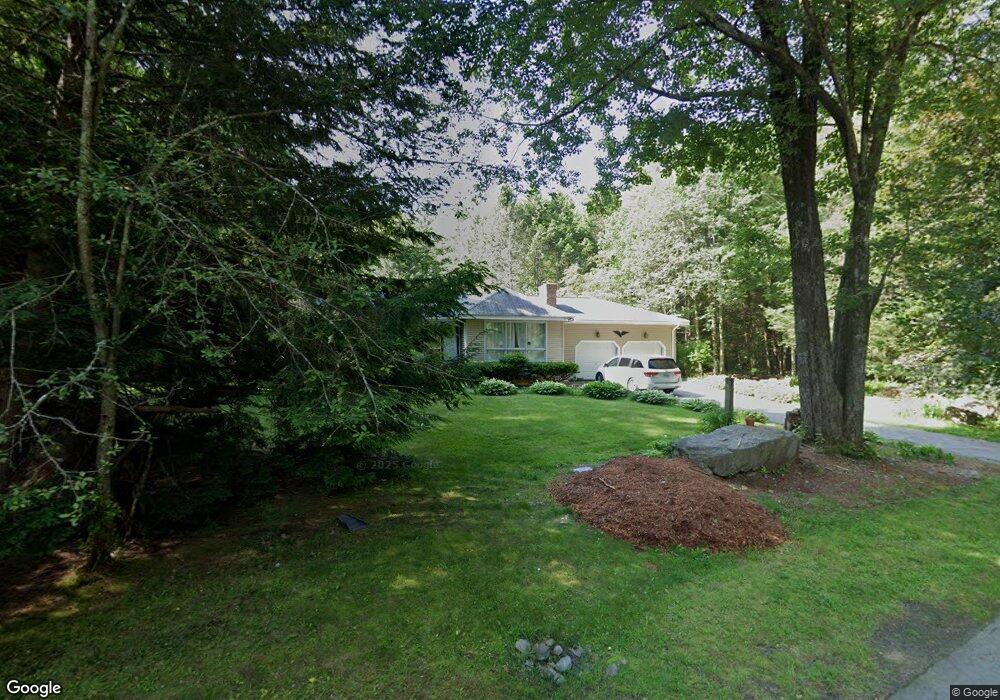 11 Eagle Dr, MerriMacK, NH 03054 - photo 1