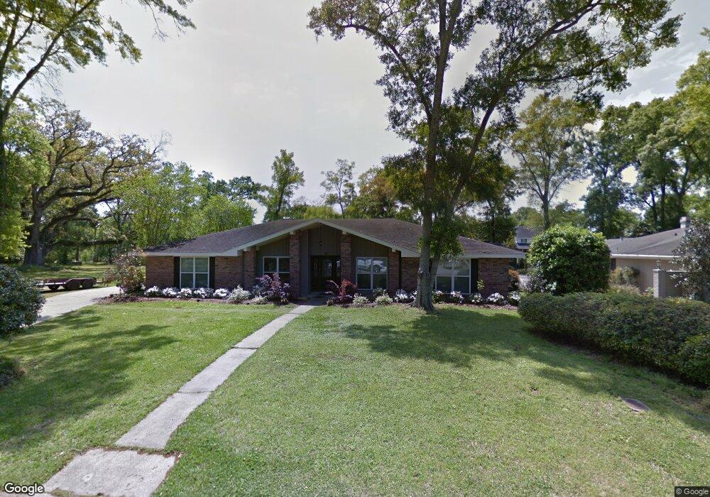 211 Orchard Dr, Lake Charles, LA 70605 - photo 1