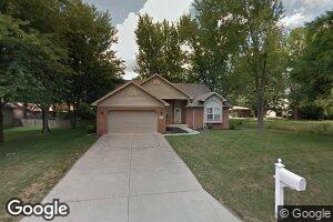 4304 W Laurel Oak Ln, Muncie, IN 47304