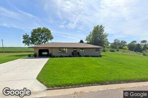 111 8th St, Laurel, NE 68745