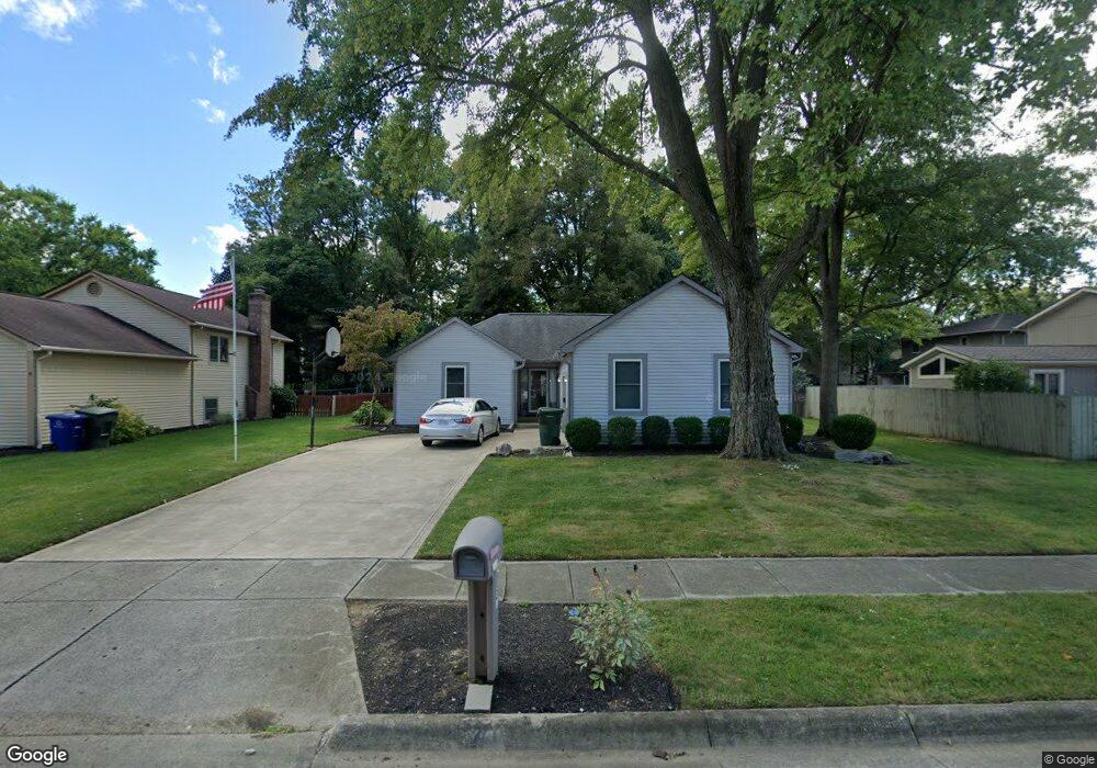 2197 Surreygate Dr, Columbus, OH 43235 - photo 1