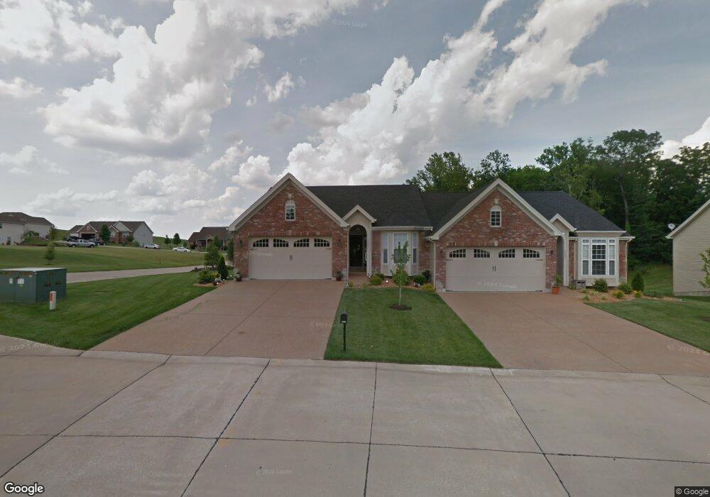 2401 Deutsch Crest Dr unit 102 B, Washington, MO 63090 - photo 1