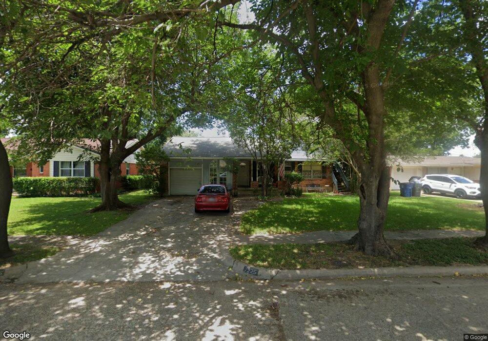 7225 Syracuse Dr, Dallas, TX 75214 - photo 1