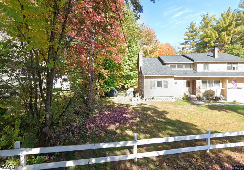 14 Hall St, Bedford, NH 03110 - photo 1