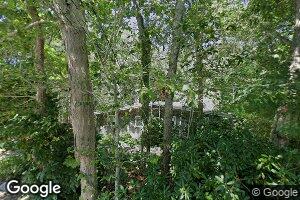 16 Morgan Rd, Woods Hole, MA 02543