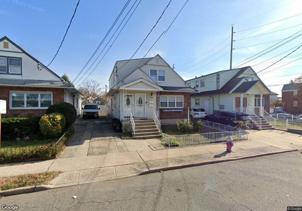 124 Sycamore Rd, Jersey City, NJ 07305 - photo 1