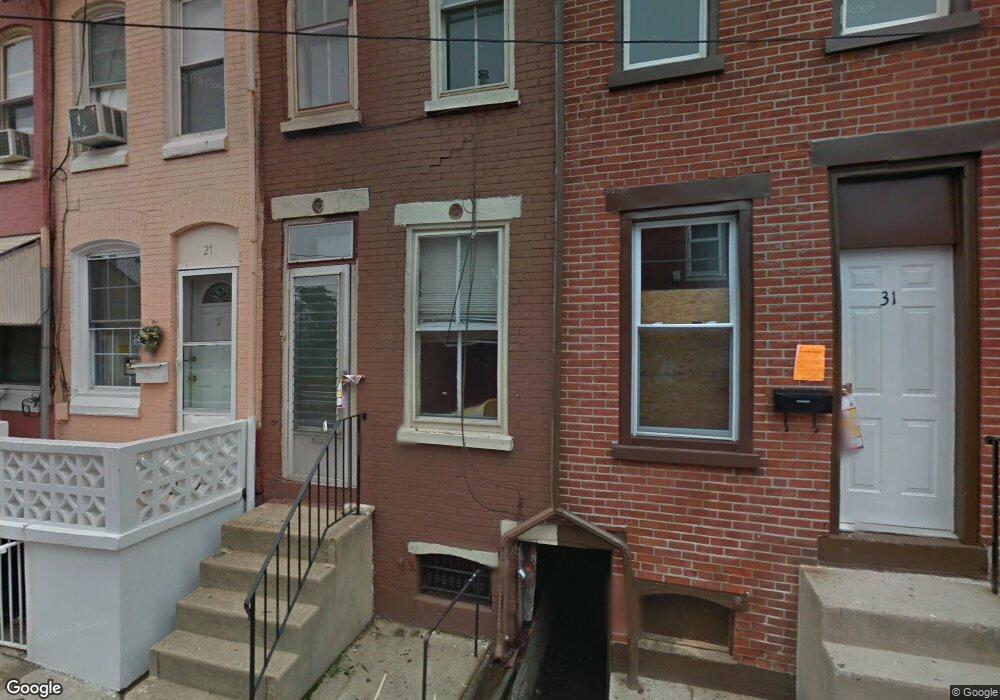 27 Maple St, Reading, PA 19602 - photo 1