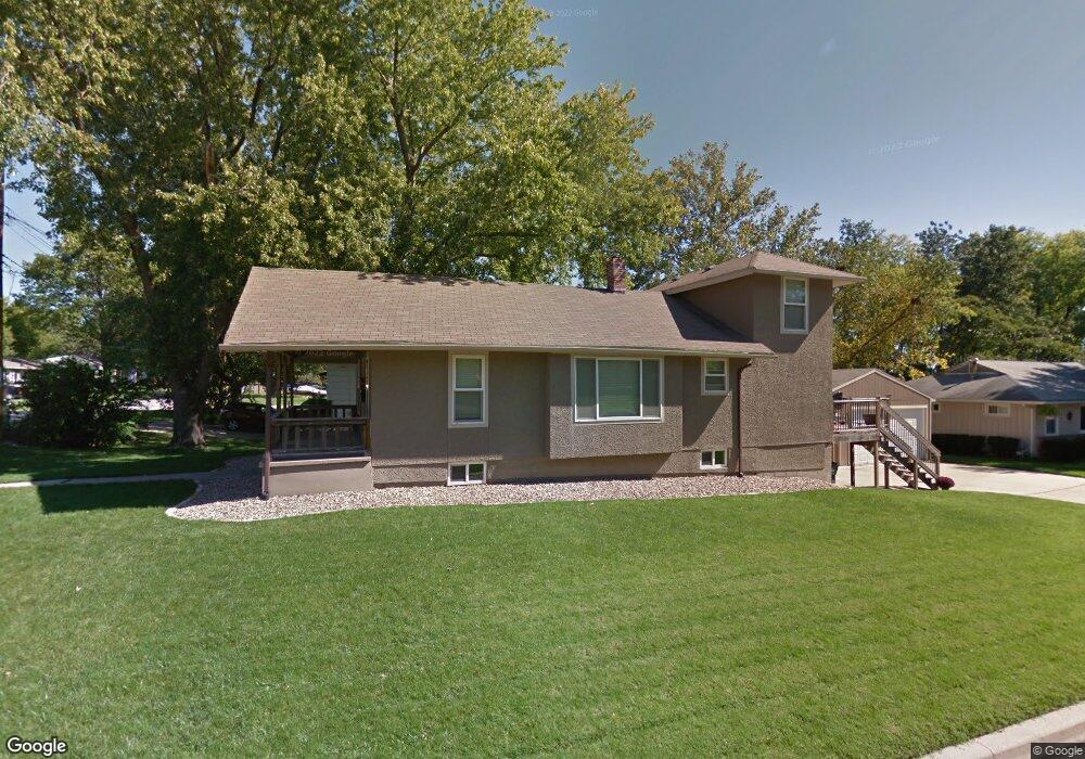 12415 W 61st St, Shawnee, KS 66216 - photo 1