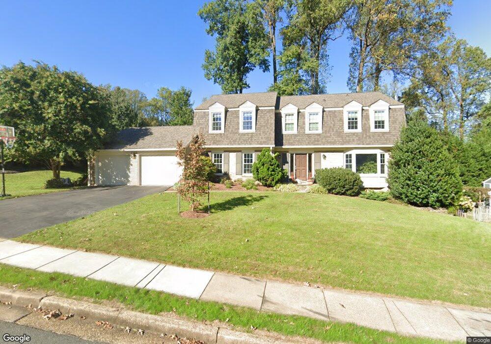 11818 Riders Ln, Reston, VA 20191 - photo 1