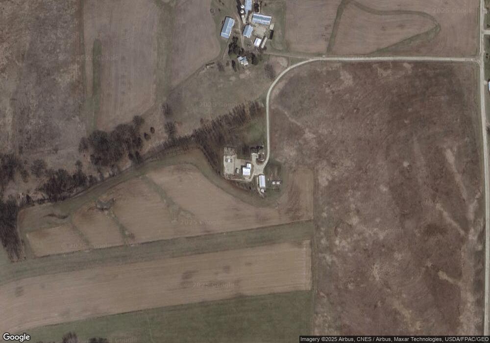 5817 Patzner Ln, Potosi, WI 53820 - photo 1