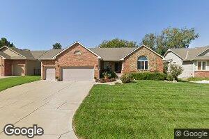 3115 N Lakecrest Cir, Wichita, KS 67205