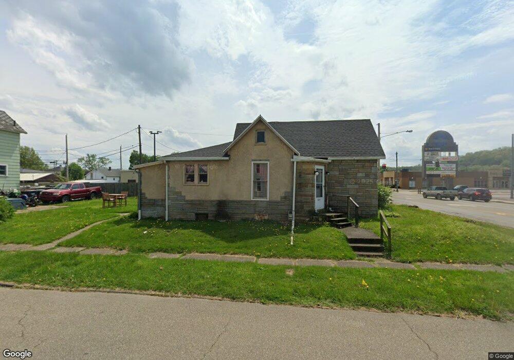 404 S 2nd St, Coshocton, OH 43812 - photo 1