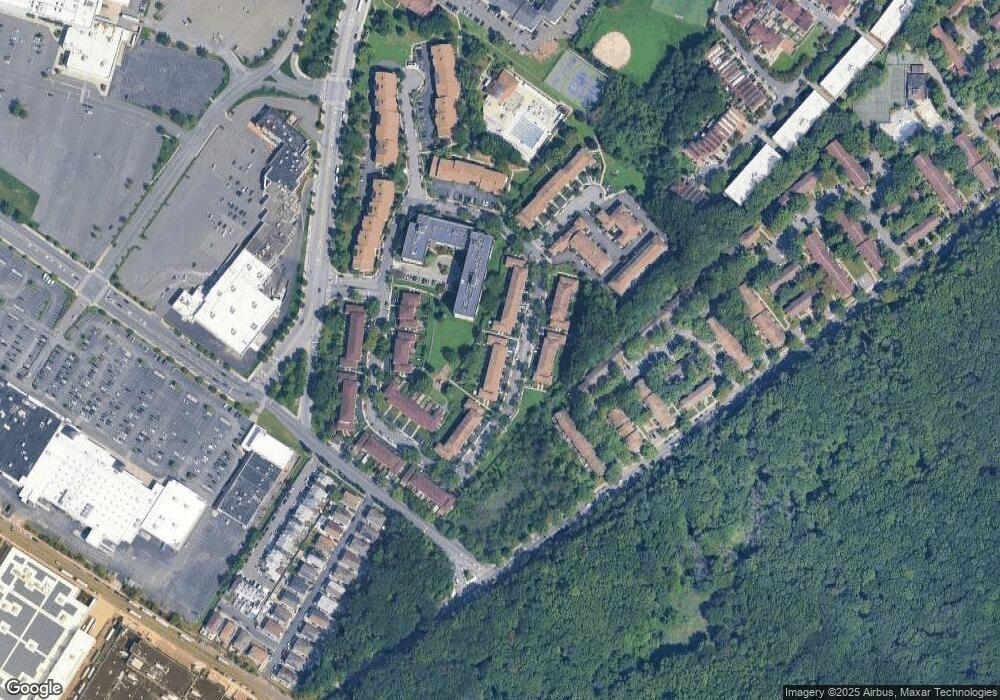 181 Windham Loop unit 424, Staten Island, NY 10314 - photo 1