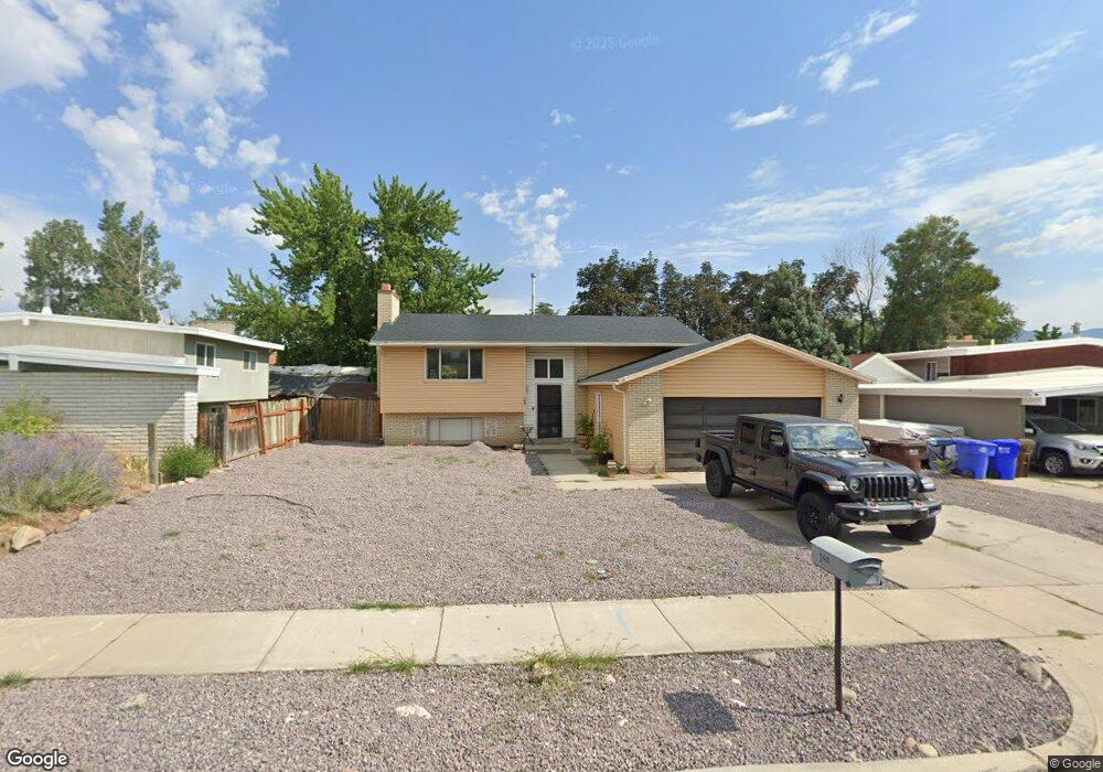 789 E Bourdeaux Dr, Midvale, UT 84047 - photo 1