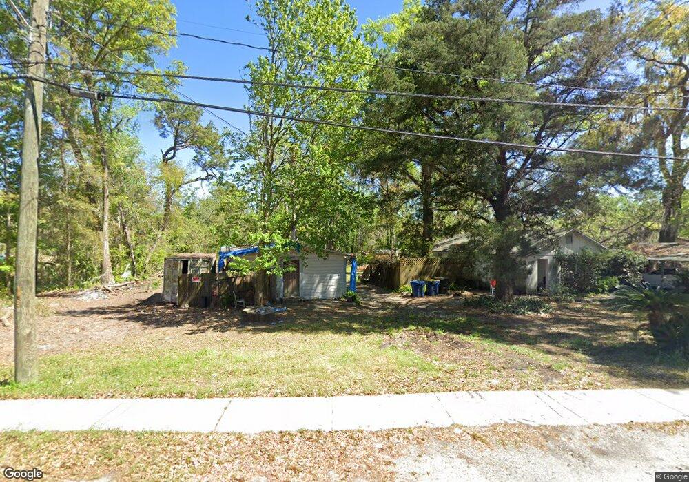 10711 Gladwynne Rd, Jacksonville, FL 32218 - photo 1