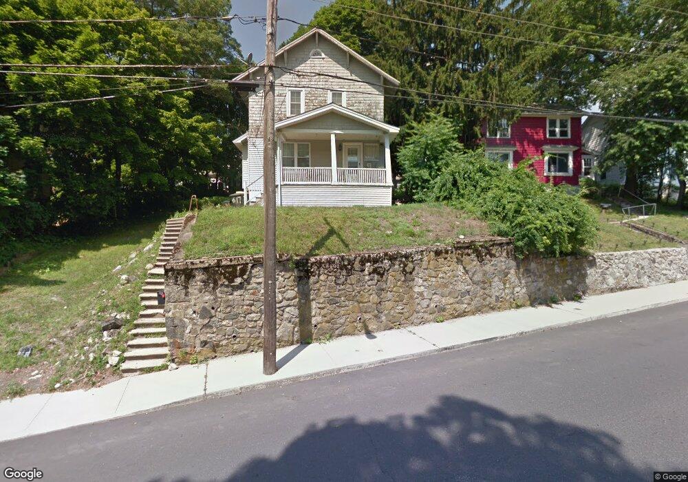 617 Cooke St, Waterbury, CT 06710 - photo 1