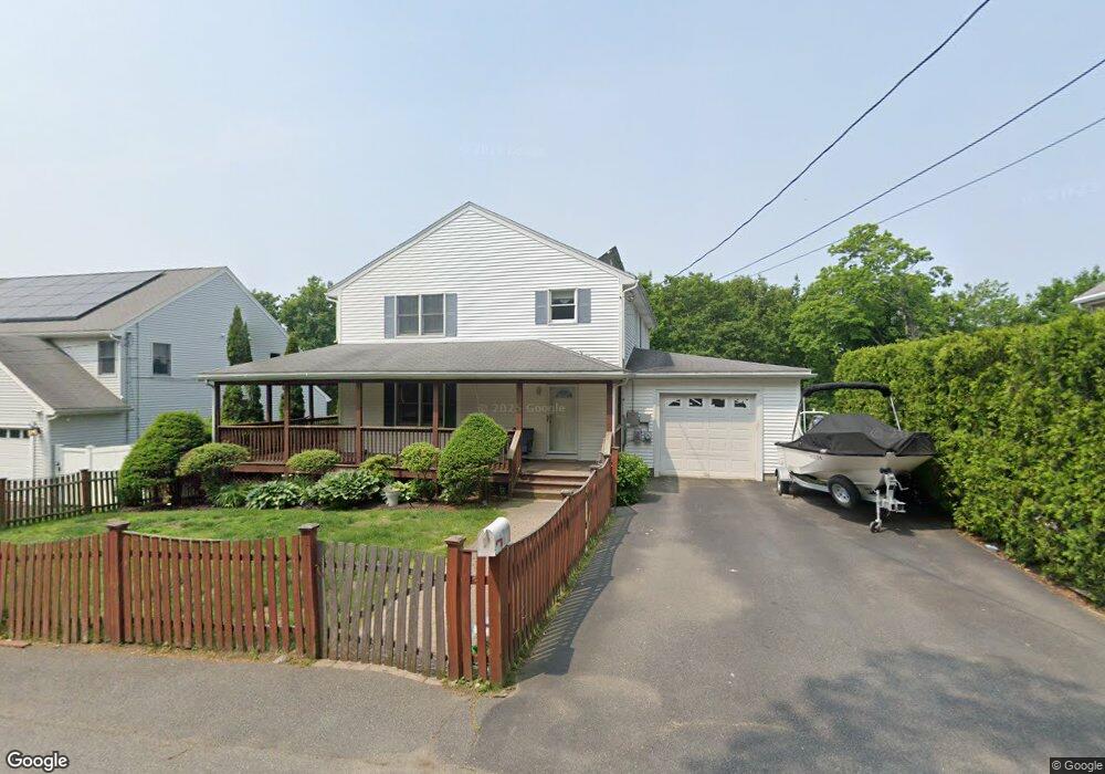 7 Sampson Ave, Swampscott, MA 01907 - photo 1