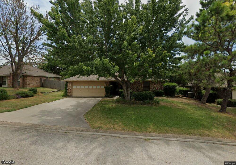 705 Parkridge Dr, Decatur, TX 76234 - photo 1