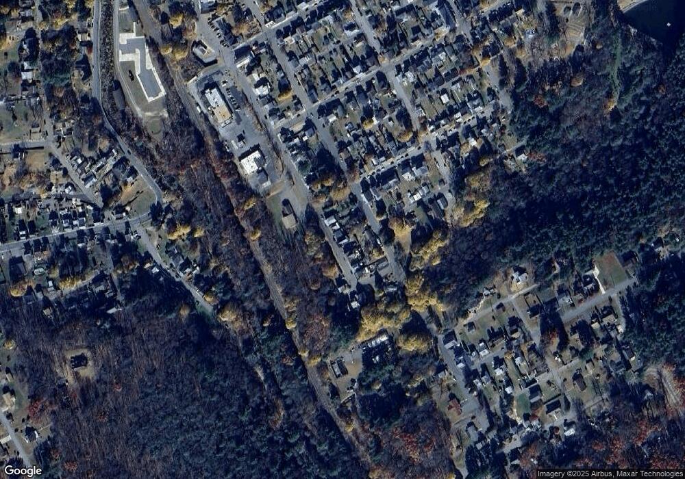 419 Carbon St, Weatherly, PA 18255 - photo 1