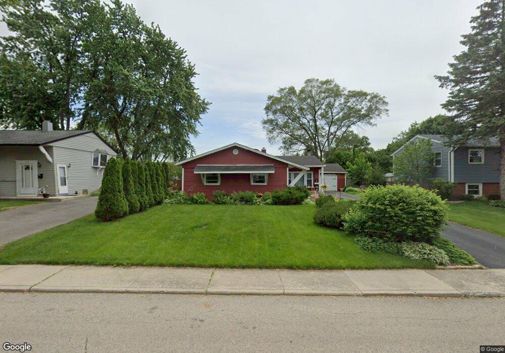 123 Pueblo Rd, Carpentersville, IL 60110 - photo 1