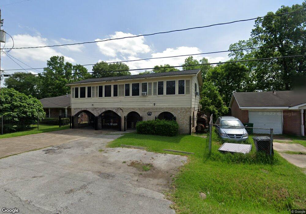 8934 Etta St, Houston, TX 77093 - photo 1