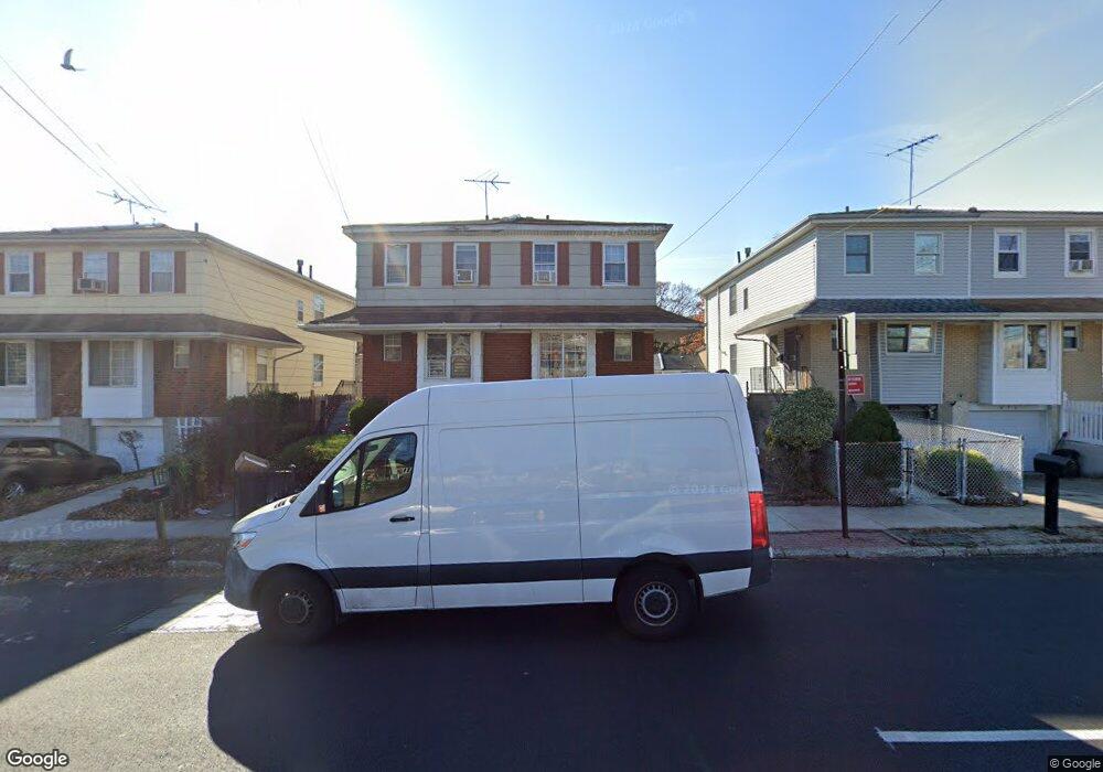 956 Clove Rd, Staten Island, NY 10301 - photo 1