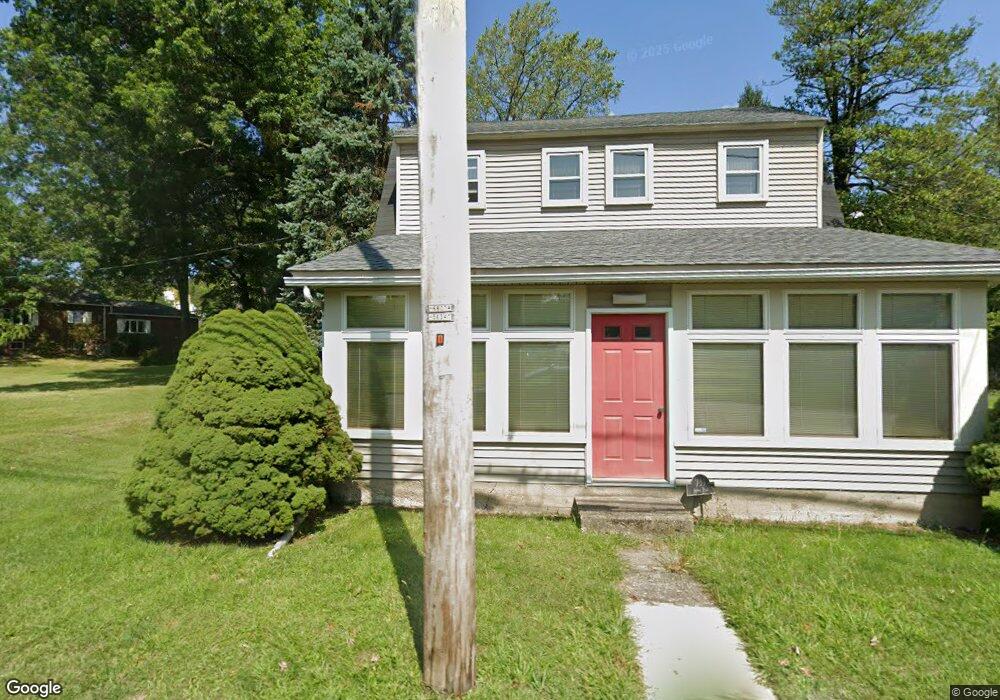 739 Alpha Rd, Wind Gap, PA 18091 - photo 1