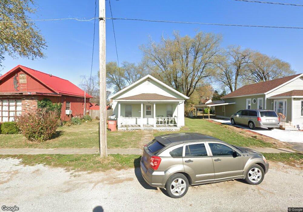 710 W Franklin Ave, Effingham, IL 62401 - photo 1