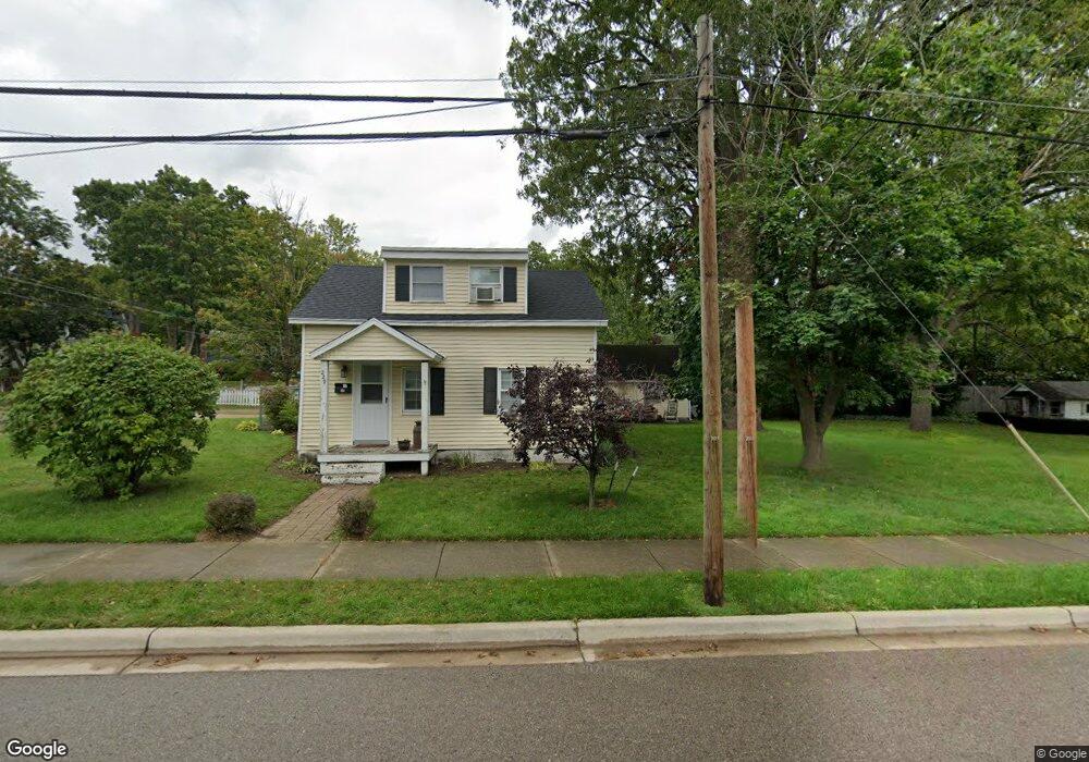 229 N Jefferson St, Lowell, MI 49331 - photo 1