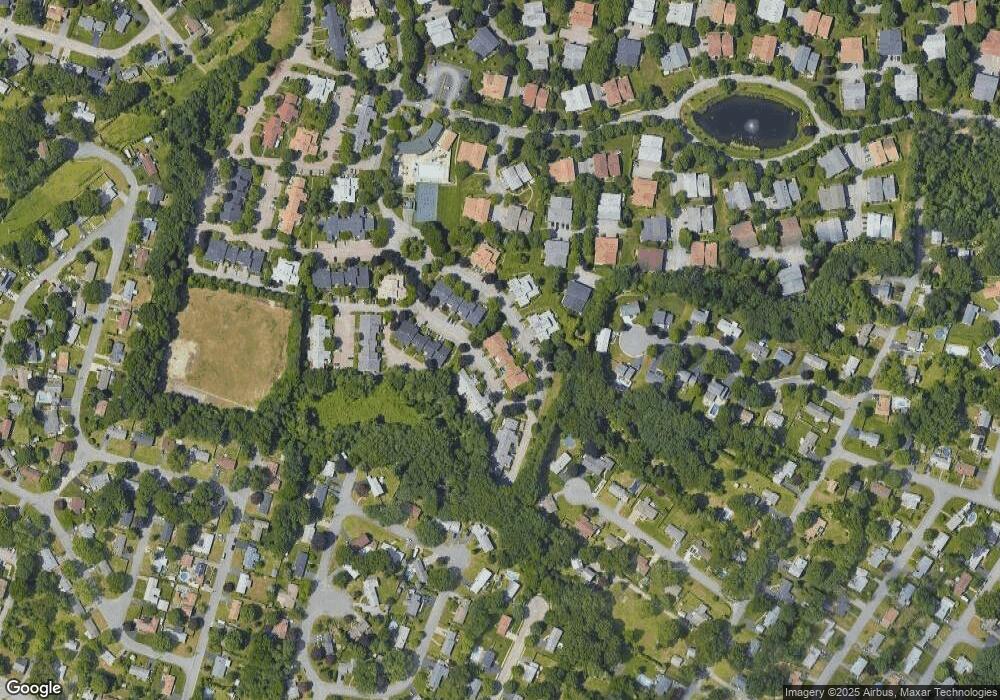 793 Williamsburg Cir unit 793, Warwick, RI 02886 - photo 1