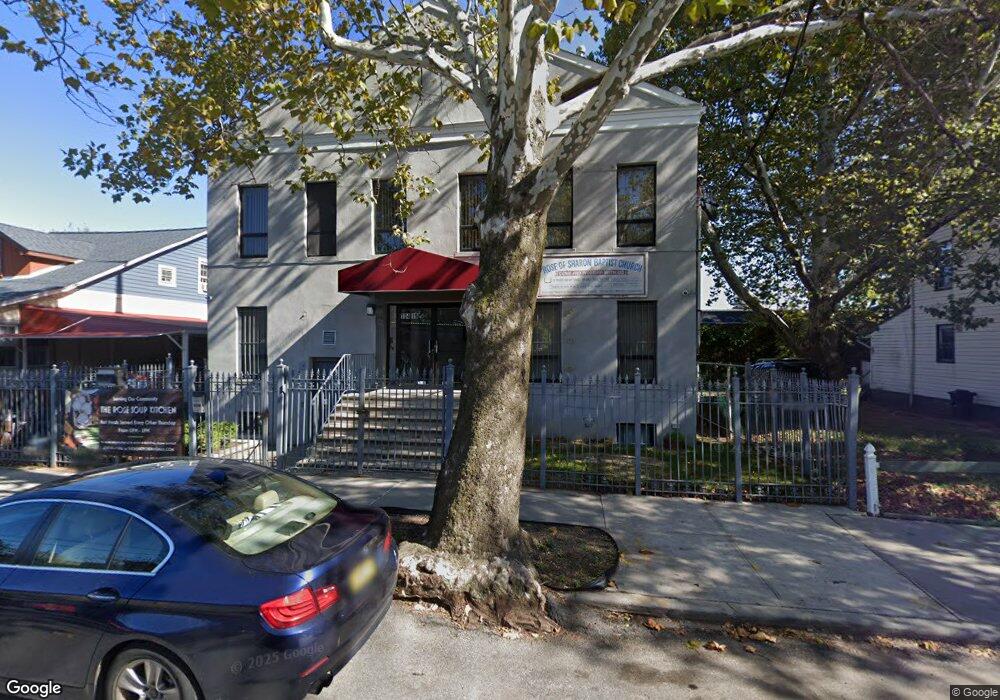 10419 165th St, Jamaica, NY 11433 - photo 1