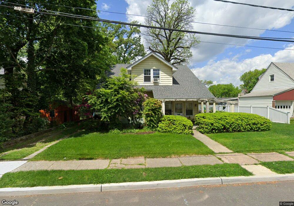 33 Brooks Ave, Rochelle Park, NJ 07662 - photo 1