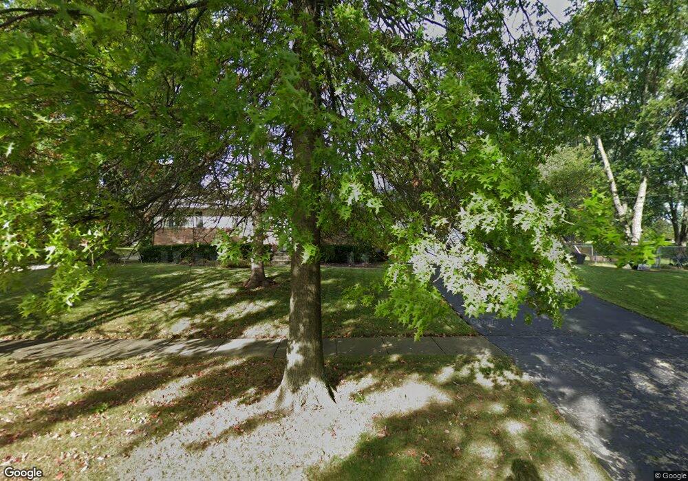 5081 Bridgeport Rd, Columbus, OH 43220 - photo 1