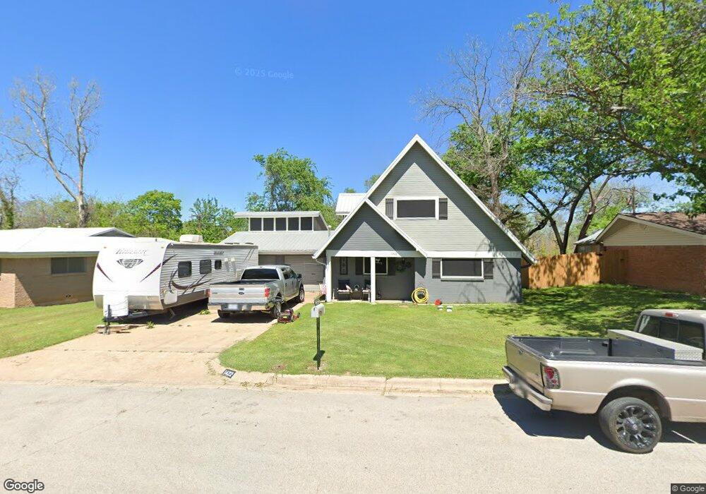 1422 Eastview Dr, Weatherford, TX 76086 - photo 1