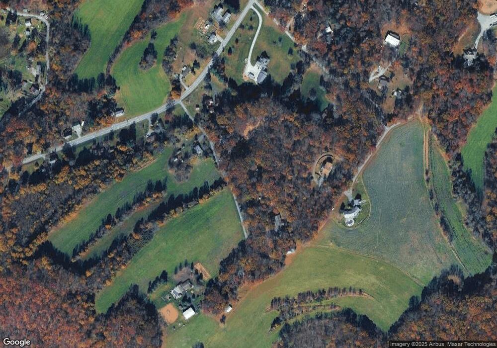 19 Godfrey Rd, Felton, PA 17322 - photo 1