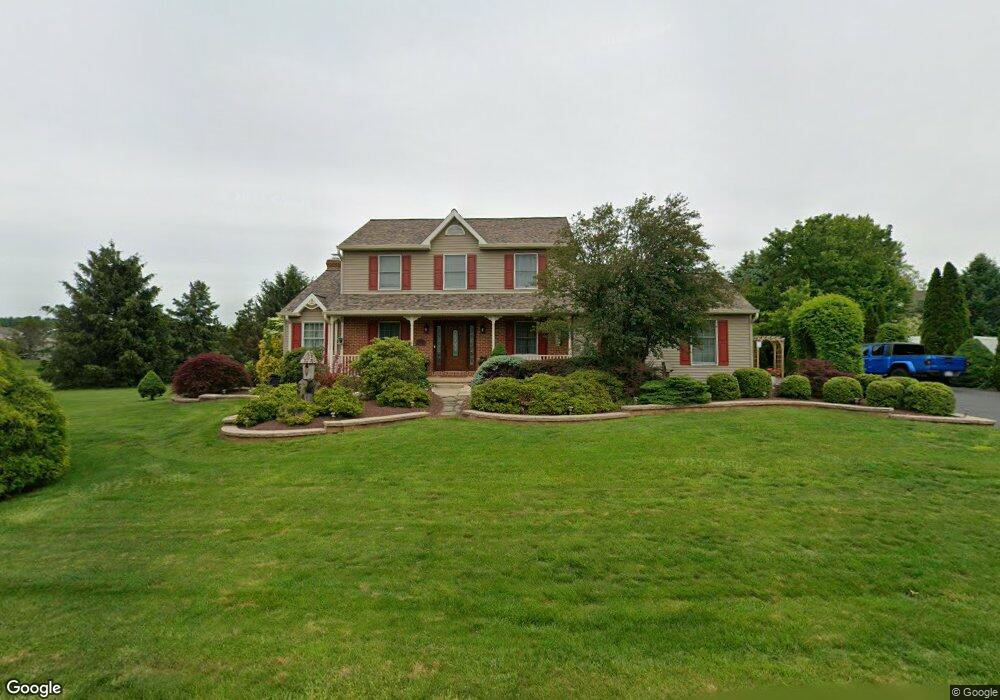 5335 Schantz Rd, Allentown, PA 18104 - photo 1