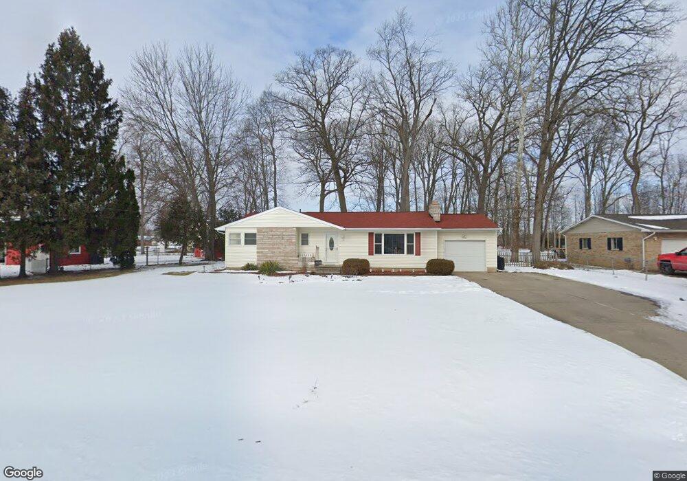 8255 Faulkner Dr, Davison, MI 48423 - photo 1