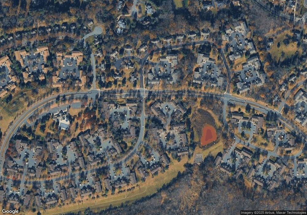 380 Potomac Dr, Basking Ridge, NJ 07920 - photo 1